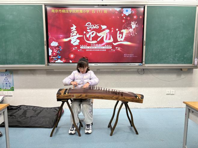 2025.1五1班月小结_html_737f1d28.jpg