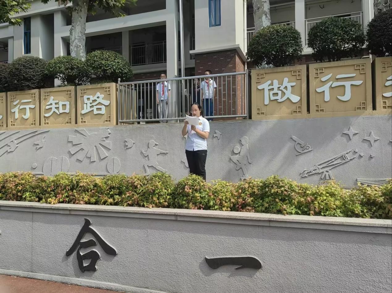 做自律、负责任的友好陶娃_html_m39474aa1.jpg