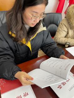 听课促成长，交流共进步（今日报道）_html_m1856e1ec.jpg