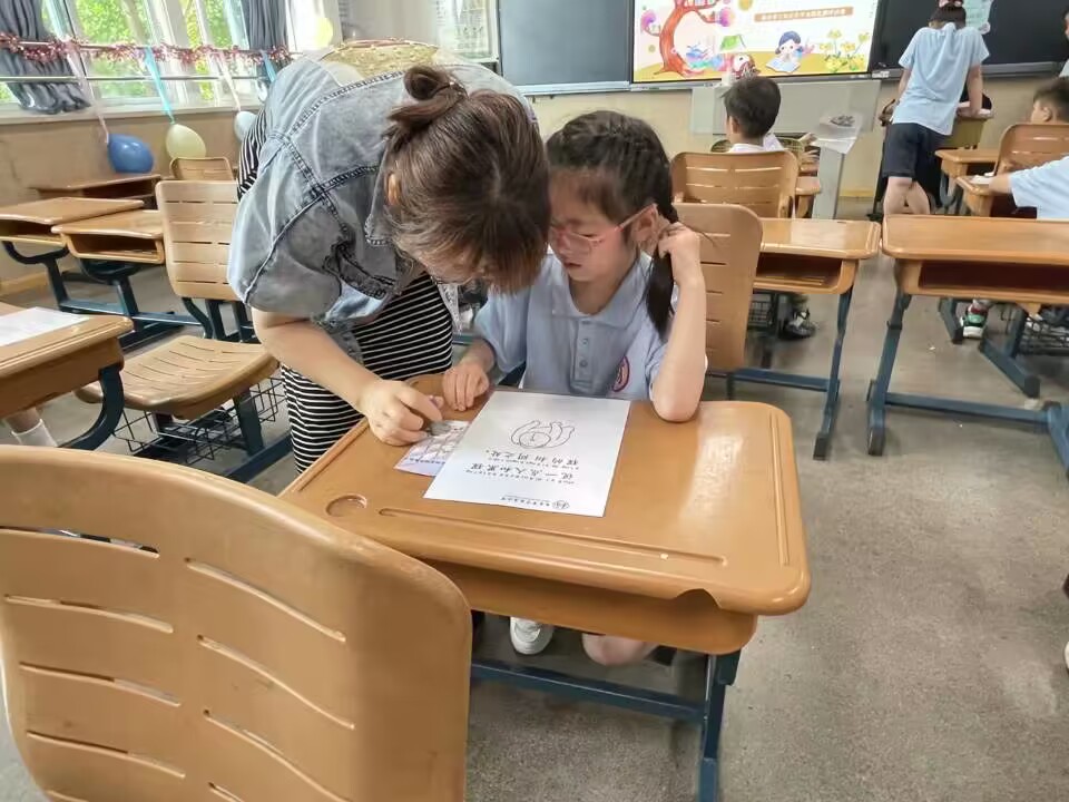 【丁香汉声】趣味无“笔” 乐学成长_html_m1274672e.jpg