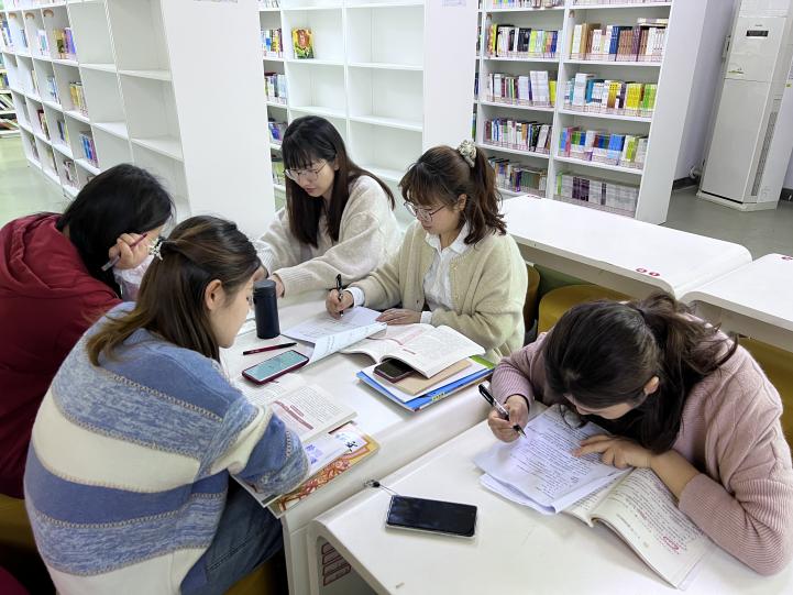 语文组报道_html_232b2f9c.jpg
