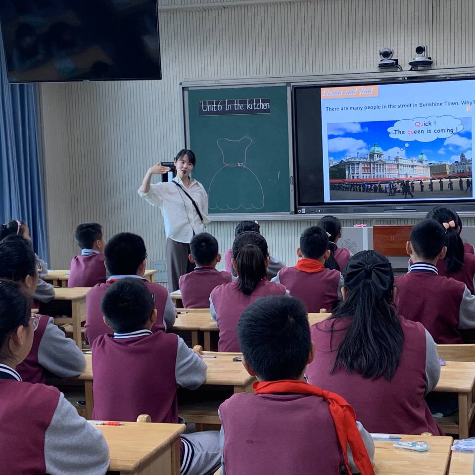 磨课展风采 研讨共成长_html_m65d1d136.jpg