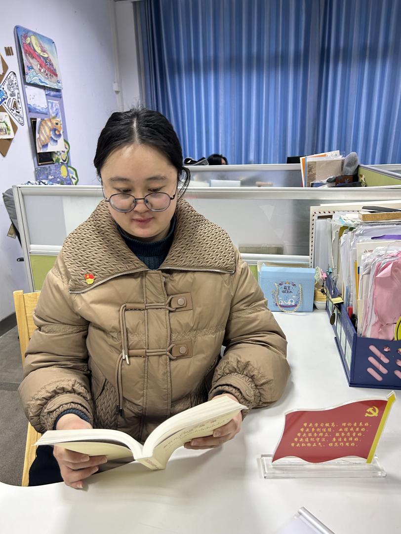 四月主题党日_html_m5a0559e7.jpg