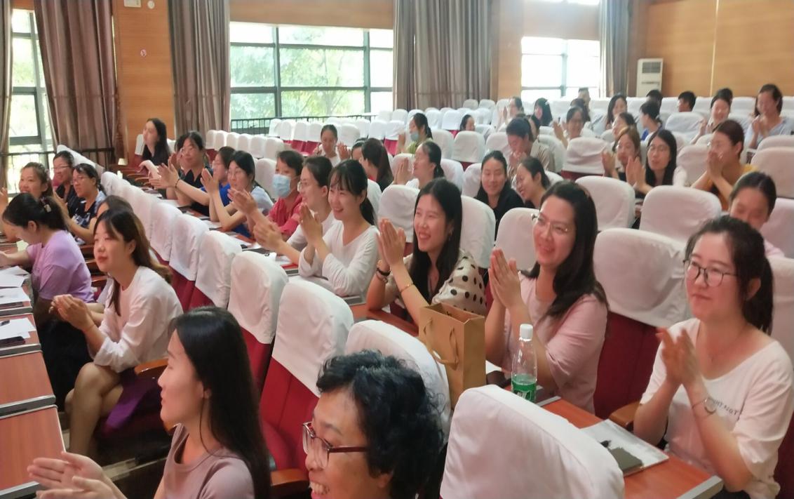 【丁香汉声】谋新篇凝心聚力 绘蓝图幸福起航_html_m6a3b787b.jpg