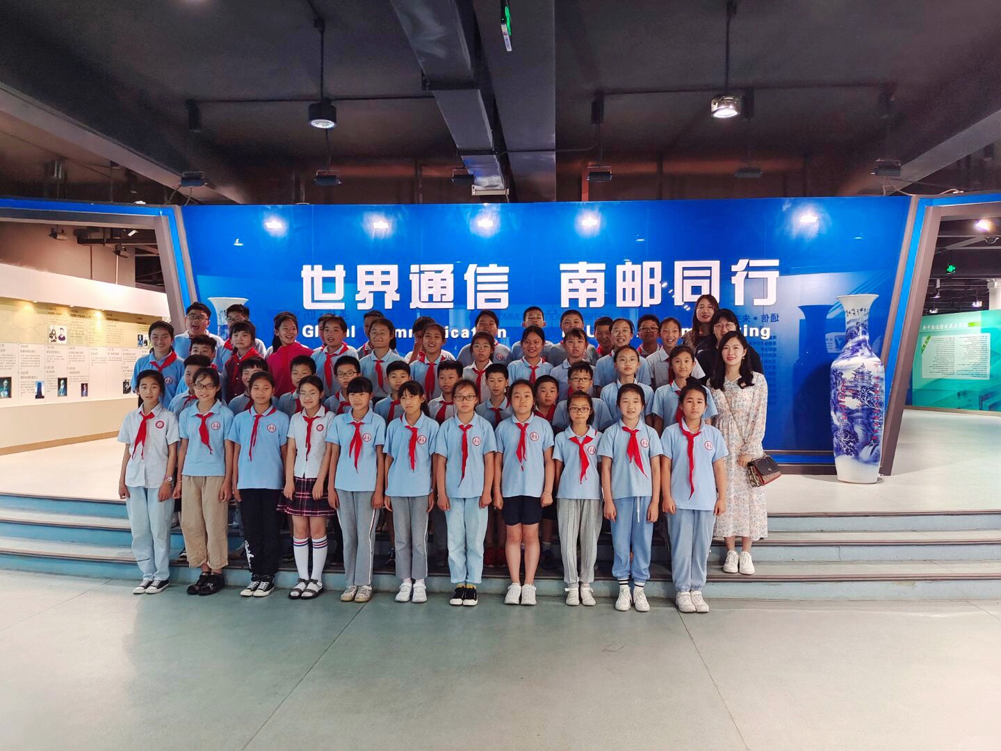 2021.6.3参观南邮报道_html_76d8842f.jpg