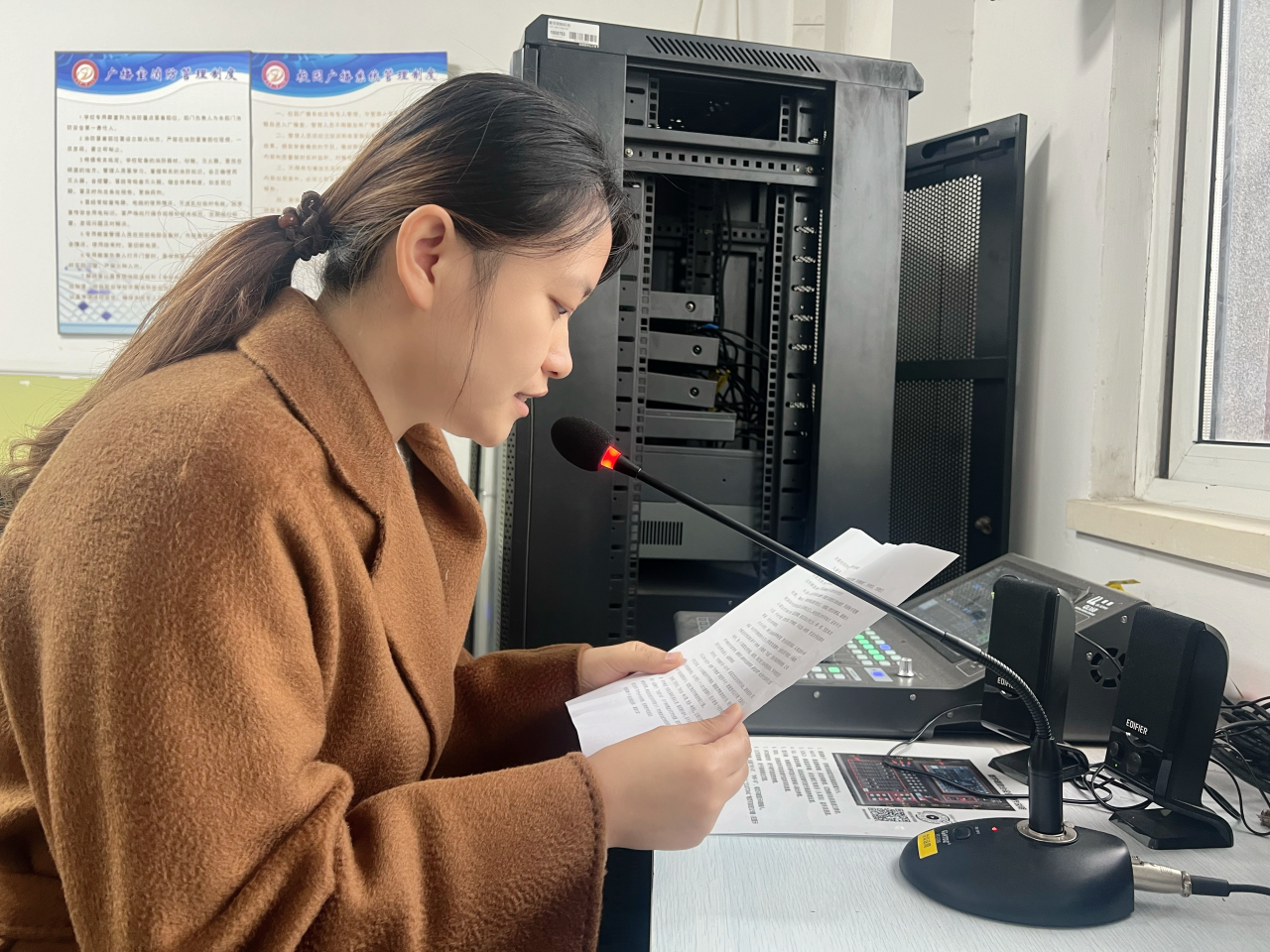 【丁香汉声 学生成长营】反对食品浪费,节约粮食_html_m2977be9c.png