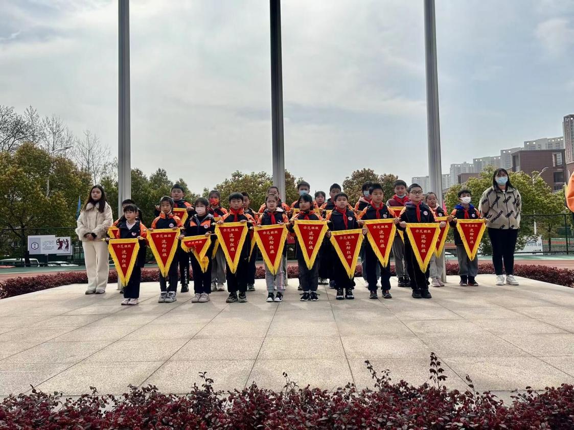 让安全与我们同行_html_4192068d.jpg