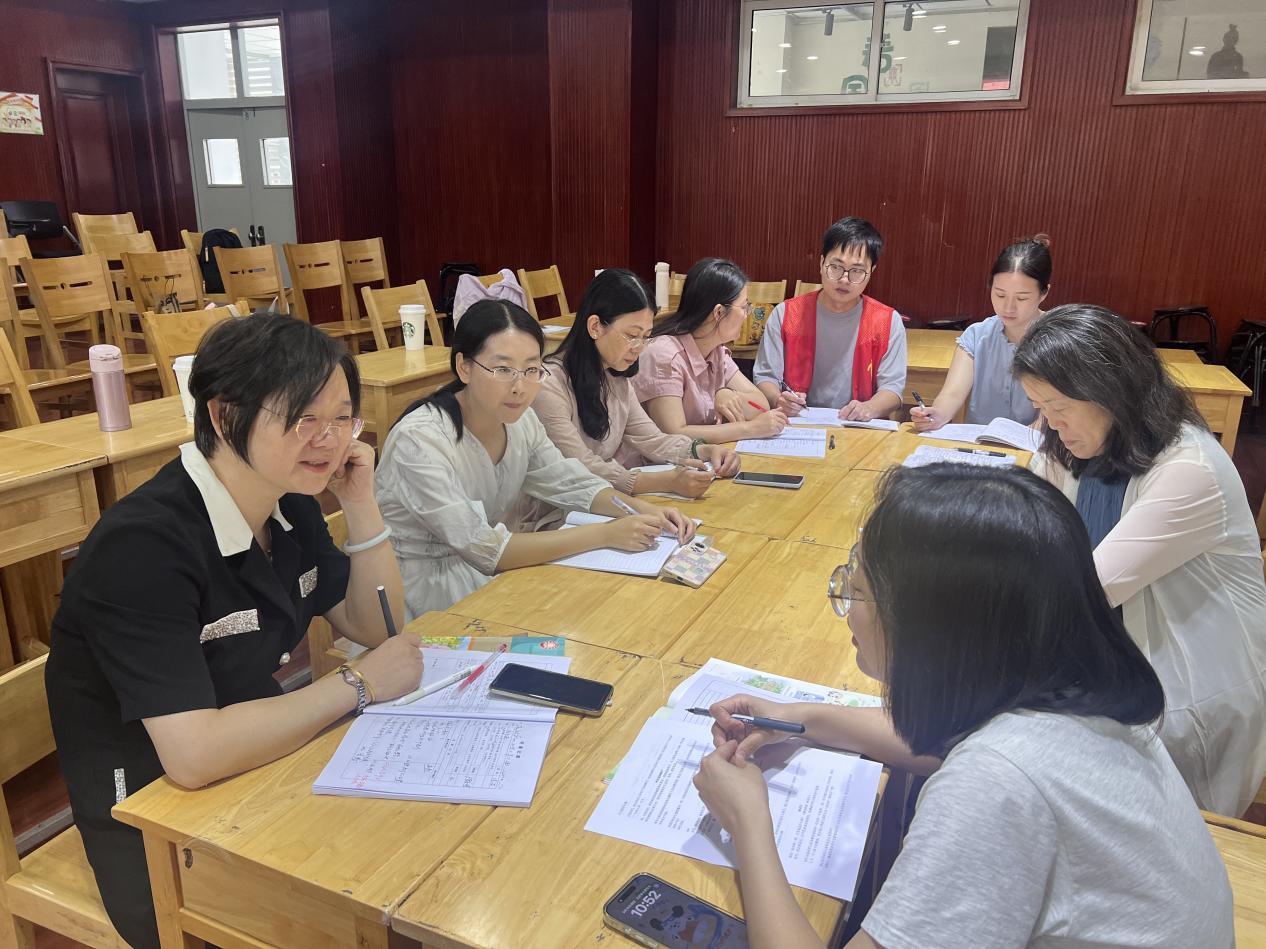 深耕课堂育素养 凝心聚力促成长_html_m3d9e989.jpg