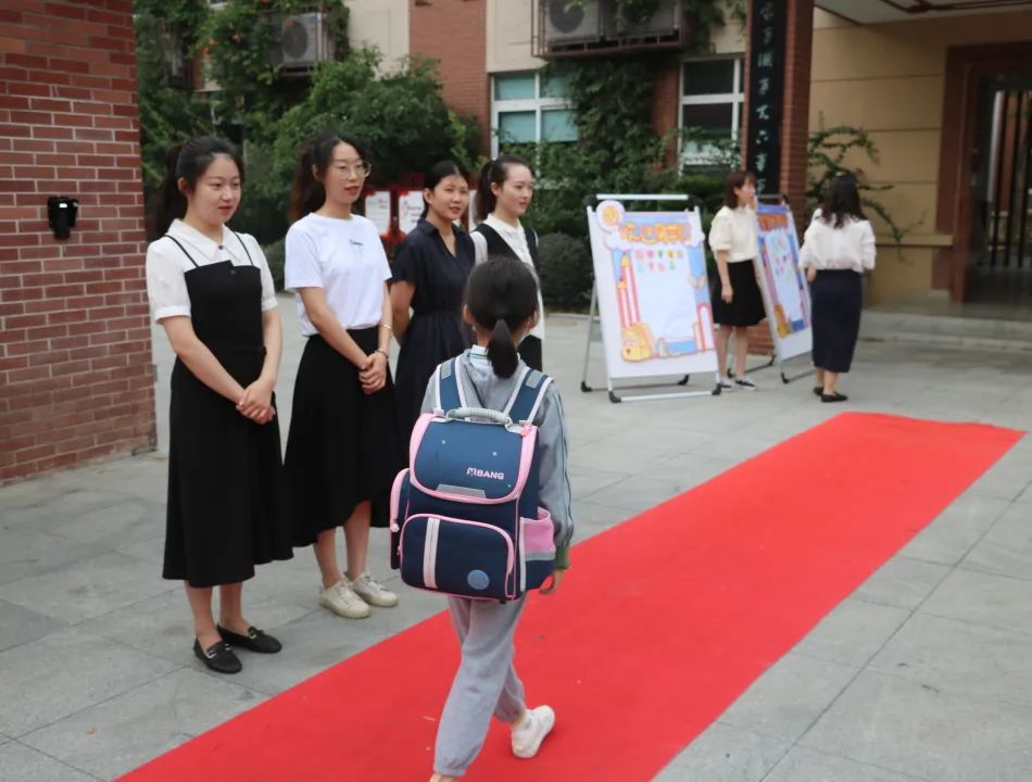 开学典礼_html_m41830f21.jpg