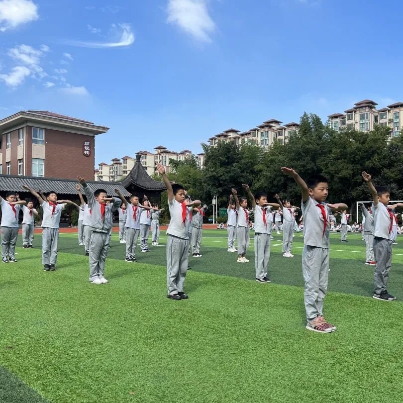 广播操_html_c001653.jpg