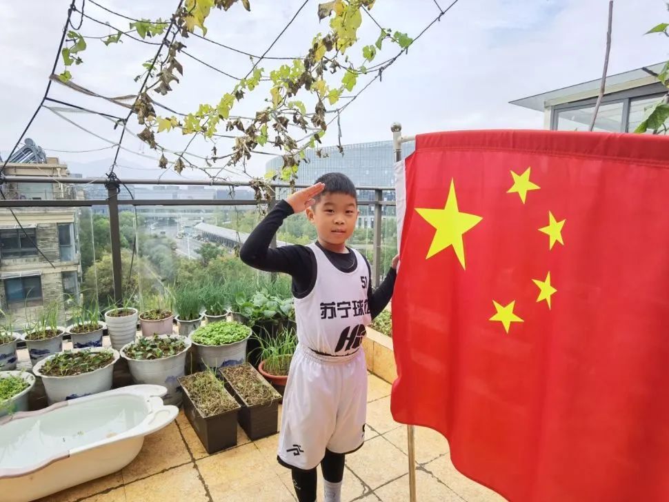 庆国庆_html_m48ea5d8d.jpg