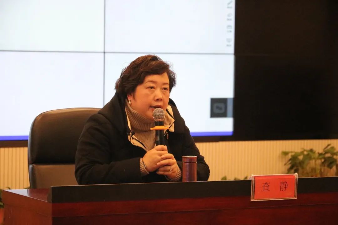 我与名师_html_m1cb2fe40.jpg