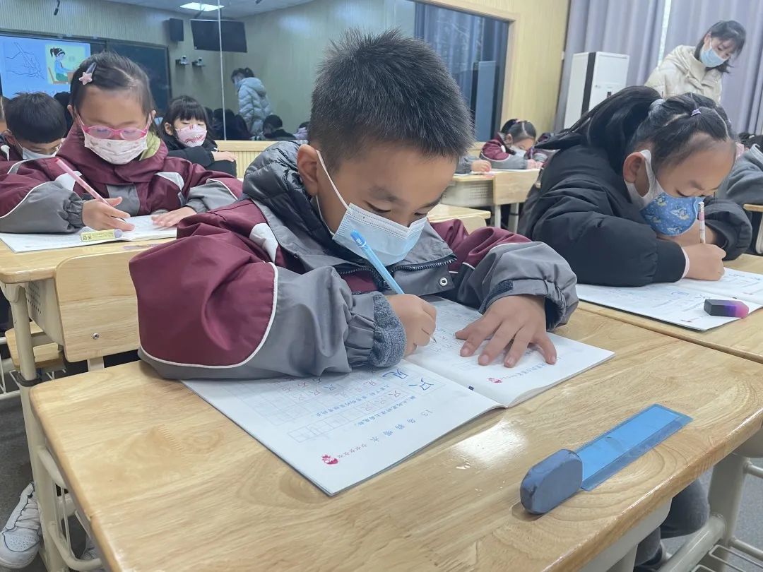 语文陈痘痘_html_m3a726855.jpg
