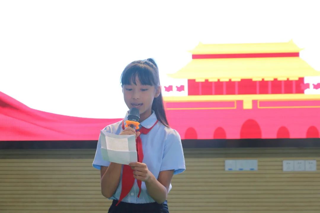毕业典礼_html_7ba0b6.jpg