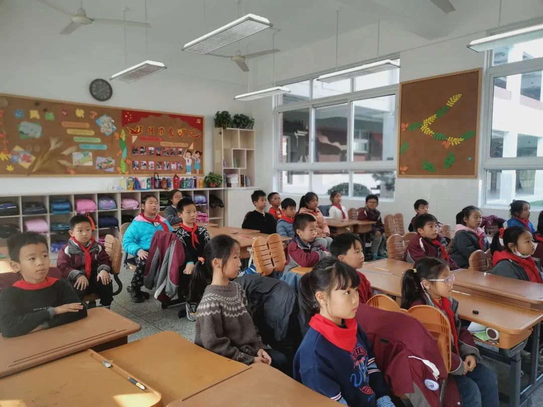 新建 DOC 文档 (4)_html_4a36fc45.jpg
