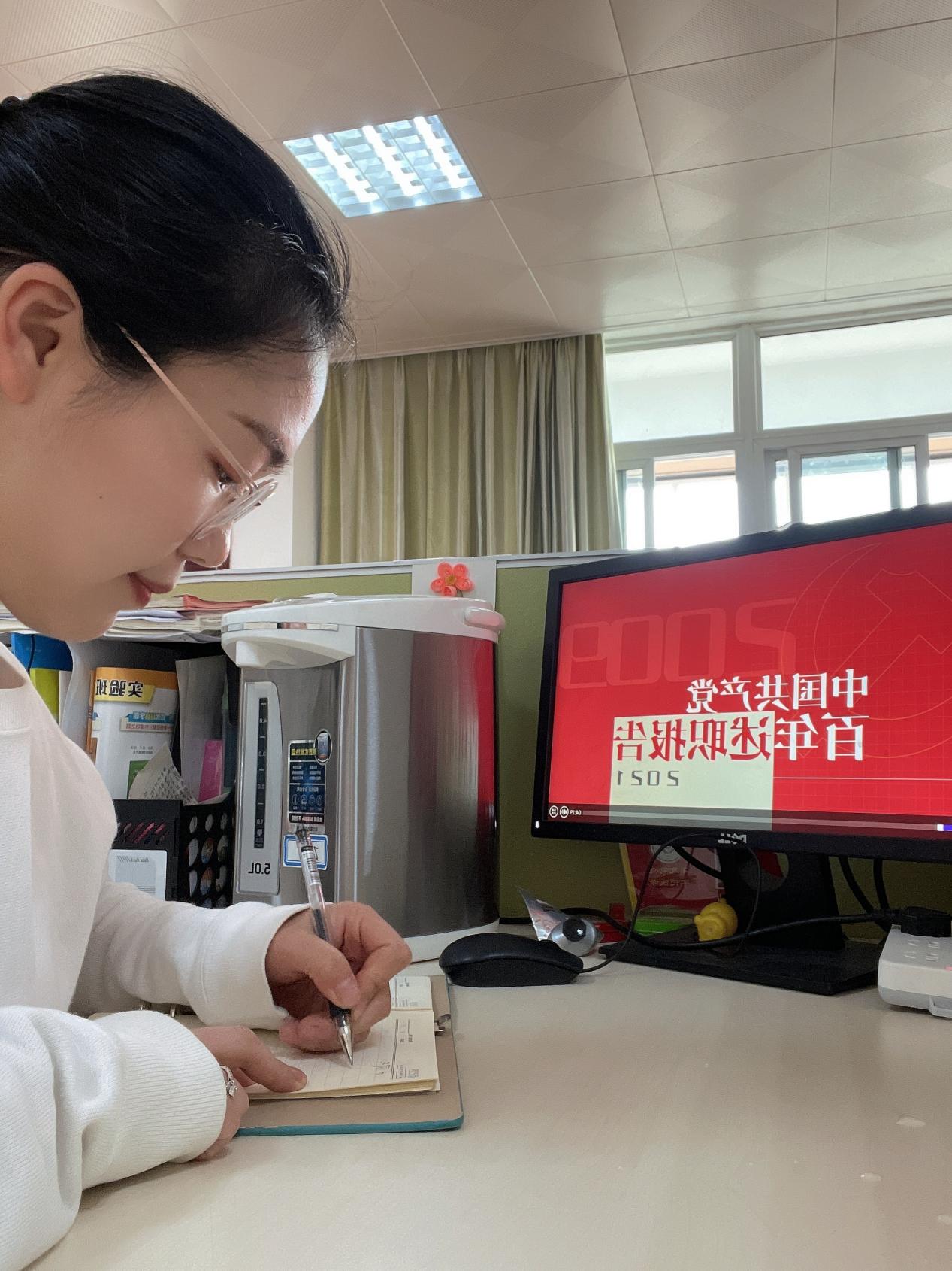 新闻稿(1)_html_7ed317c2.jpg