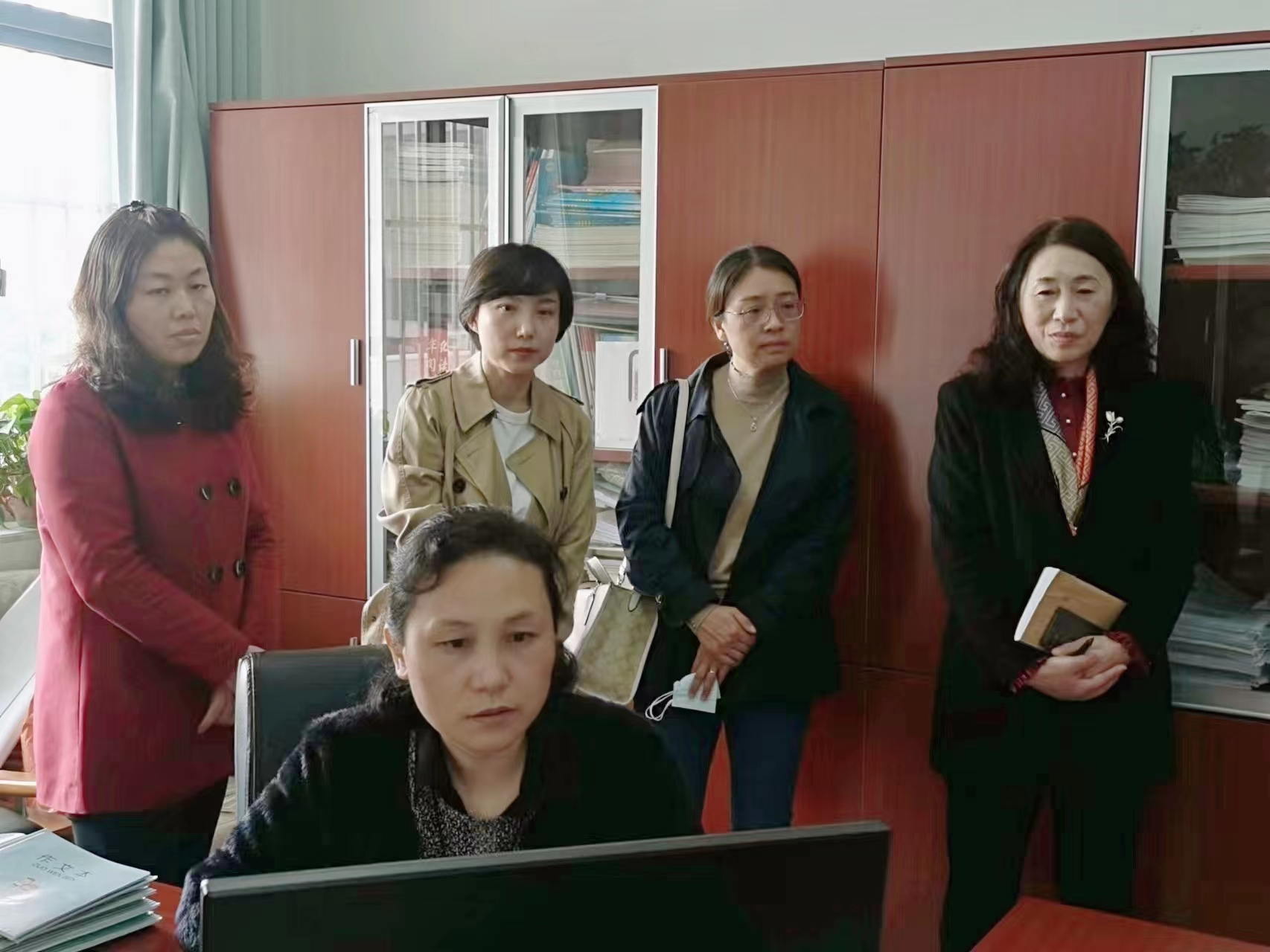 10.17教育局领导指导线上教学_html_m641de57d.jpg