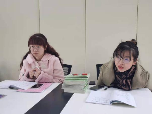 12.9报道_html_4681fc56.jpg
