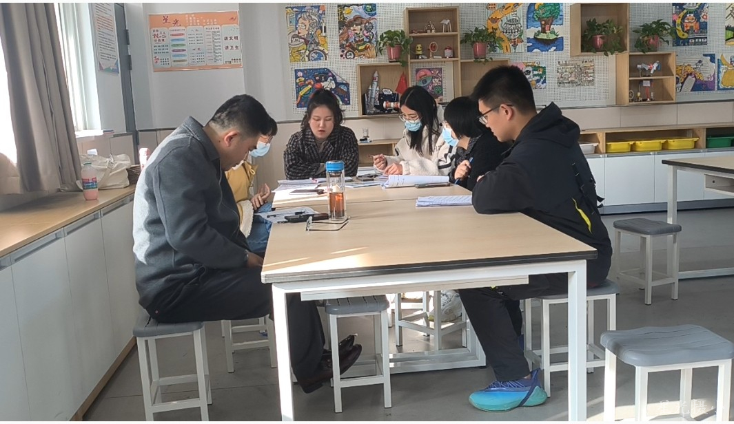 科学组冬季.jpg