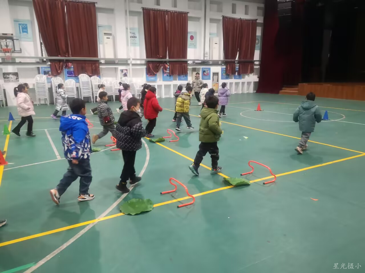 曹珉轶1.jpg