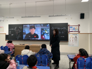 【星光摄小】我们的节气之雨水——摄山星城小学天佐路校区主题班会活动报道