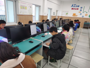 【星光摄小】“双减”背景下的信息科技教学变革——摄小信息教研活动报道（四）