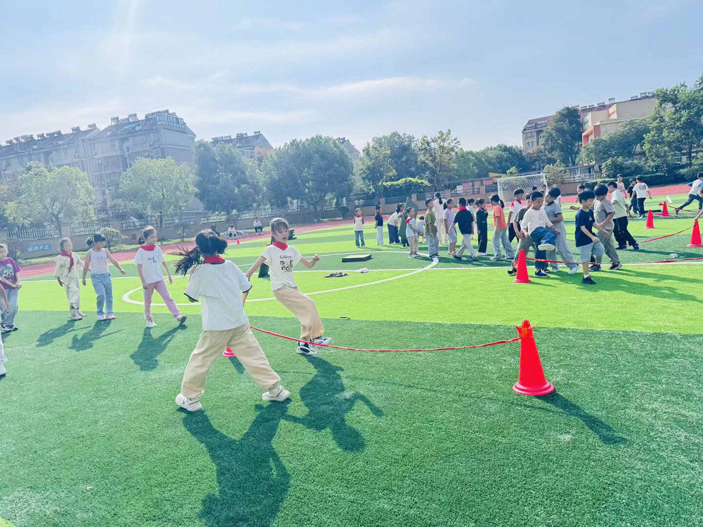 【星光摄小】核心素养下小学田径运动教学策略探究——摄山星城小学体育组校本研修活动（一）