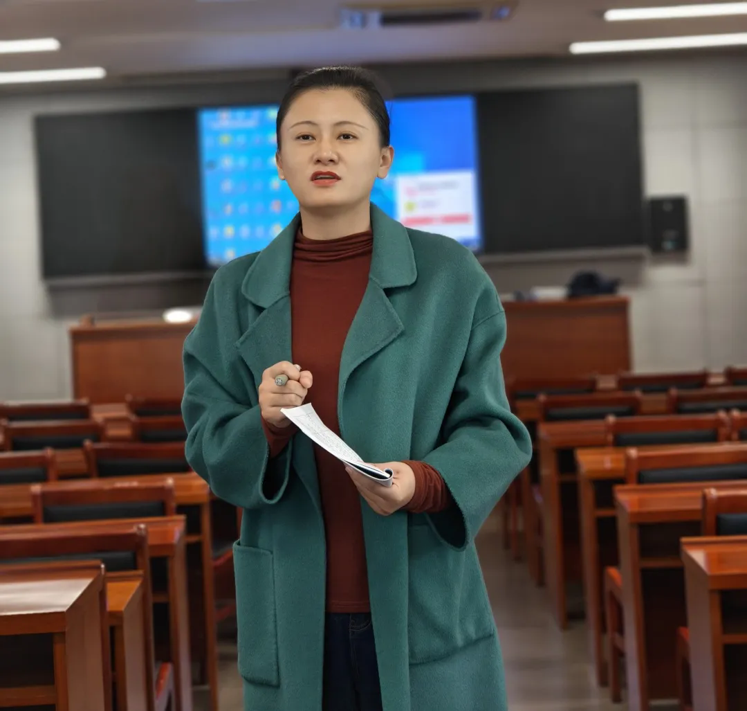 4.webp.png 4.webp.png