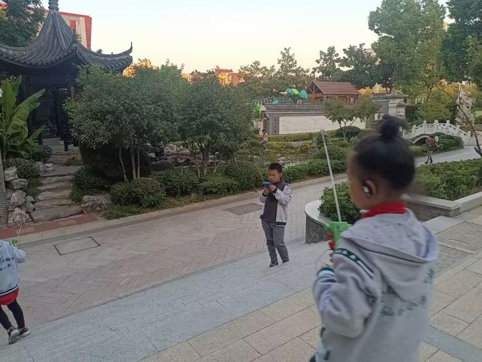 无线电侧向 中期报道_html_690520.jpg