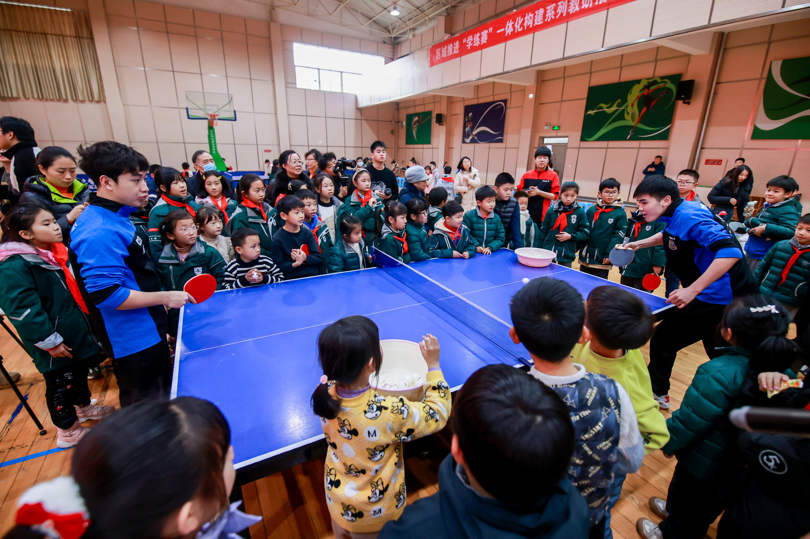 新闻稿照片_html_6f165e1.jpg