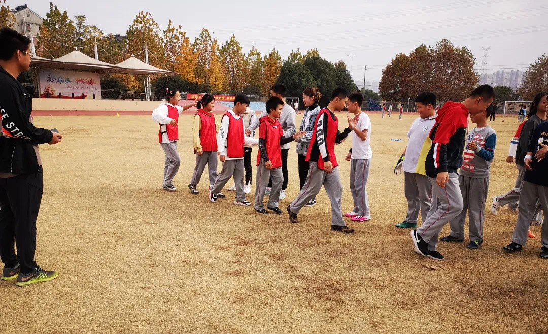 2021.12.6发_html_m7908a9e9.jpg