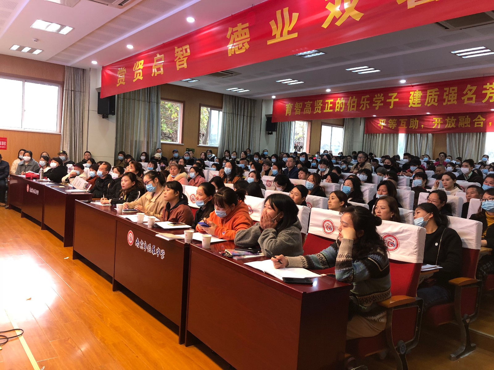 活动图片2.jpg