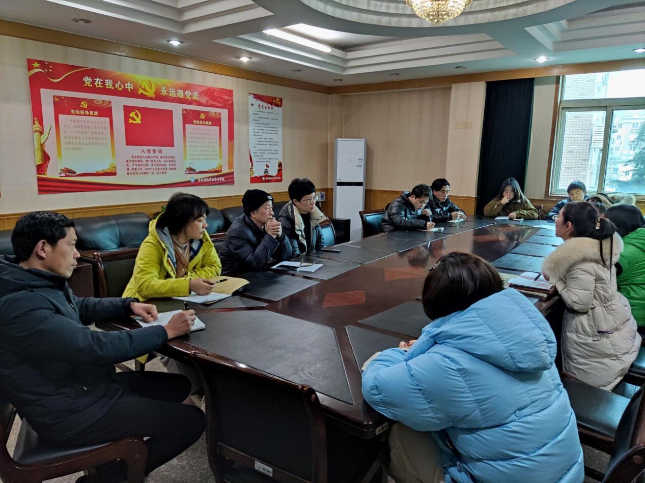 开学第一课 教学第一程_html_409b7093.jpg