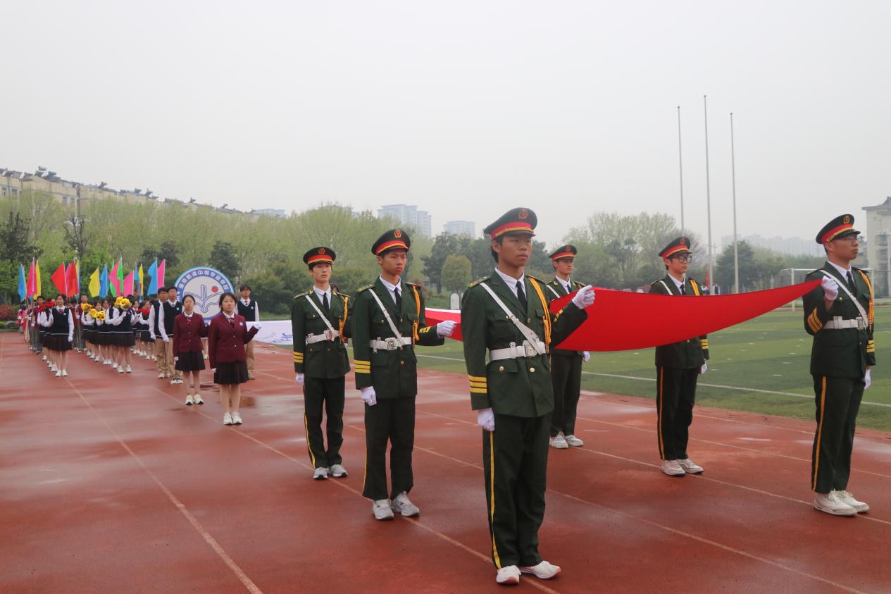 第四十九届春季运动会_html_4b3dba59.jpg