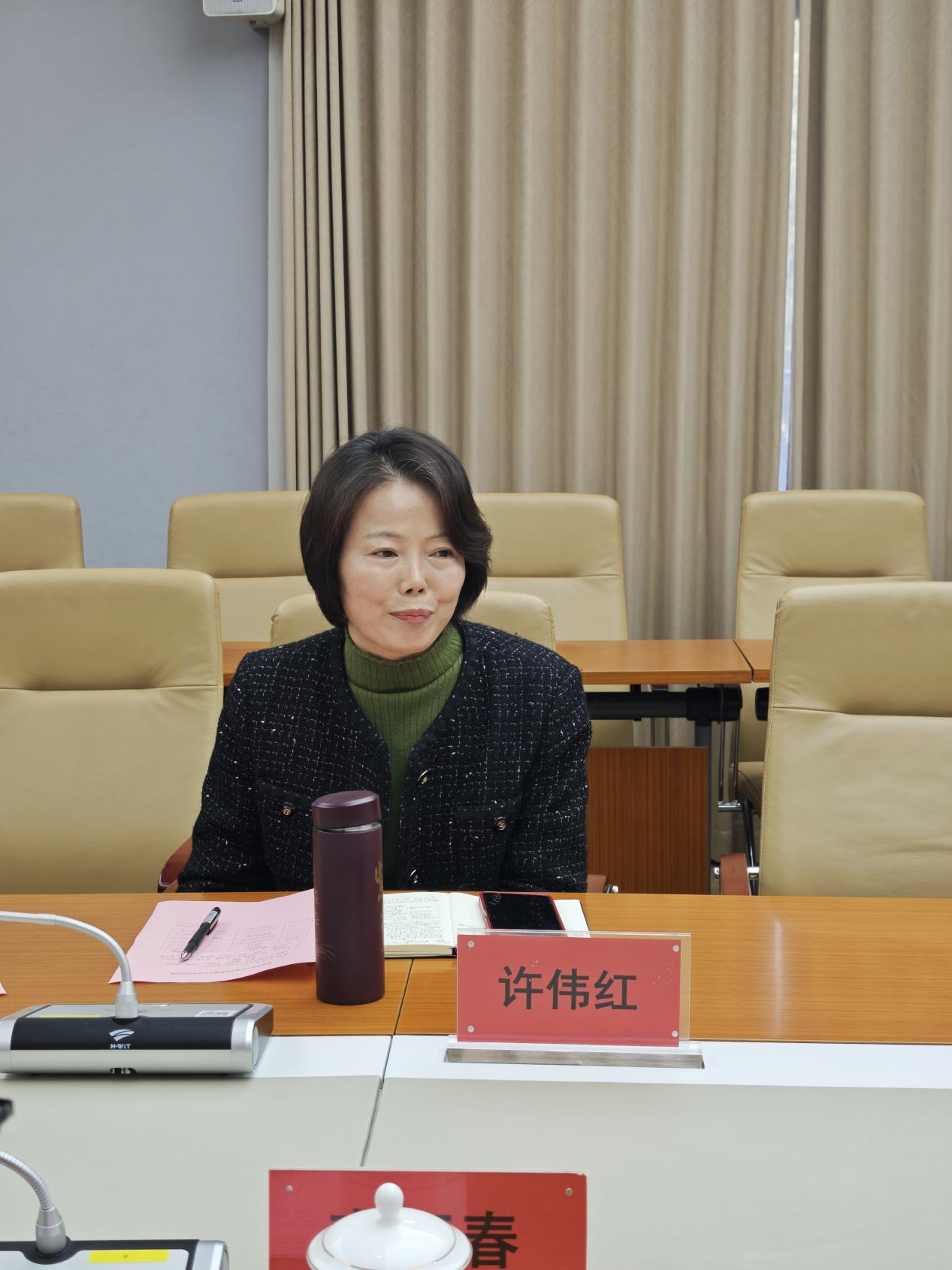 枫红草绿 山高水长 栖霞湟中东西部协作职教师资交流会在新港中专举行_html_m55a9581a.jpg