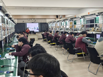 【活力新港】南京新港中专校电子、物联网教研组开展了区级公开课听评课活动