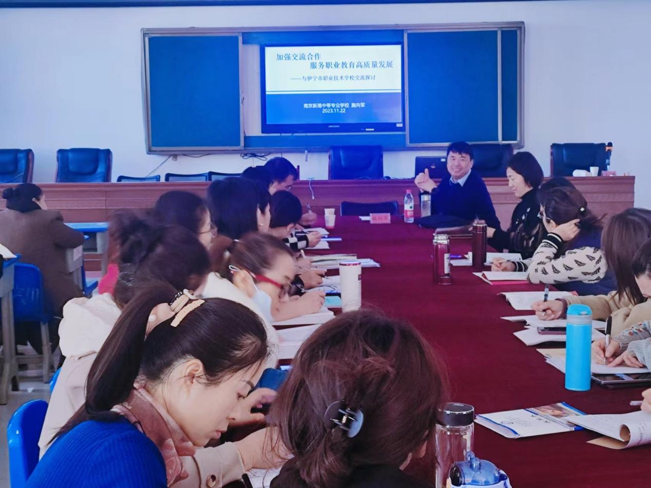 奔赴千里 共叙教育_html_m25b85949.jpg