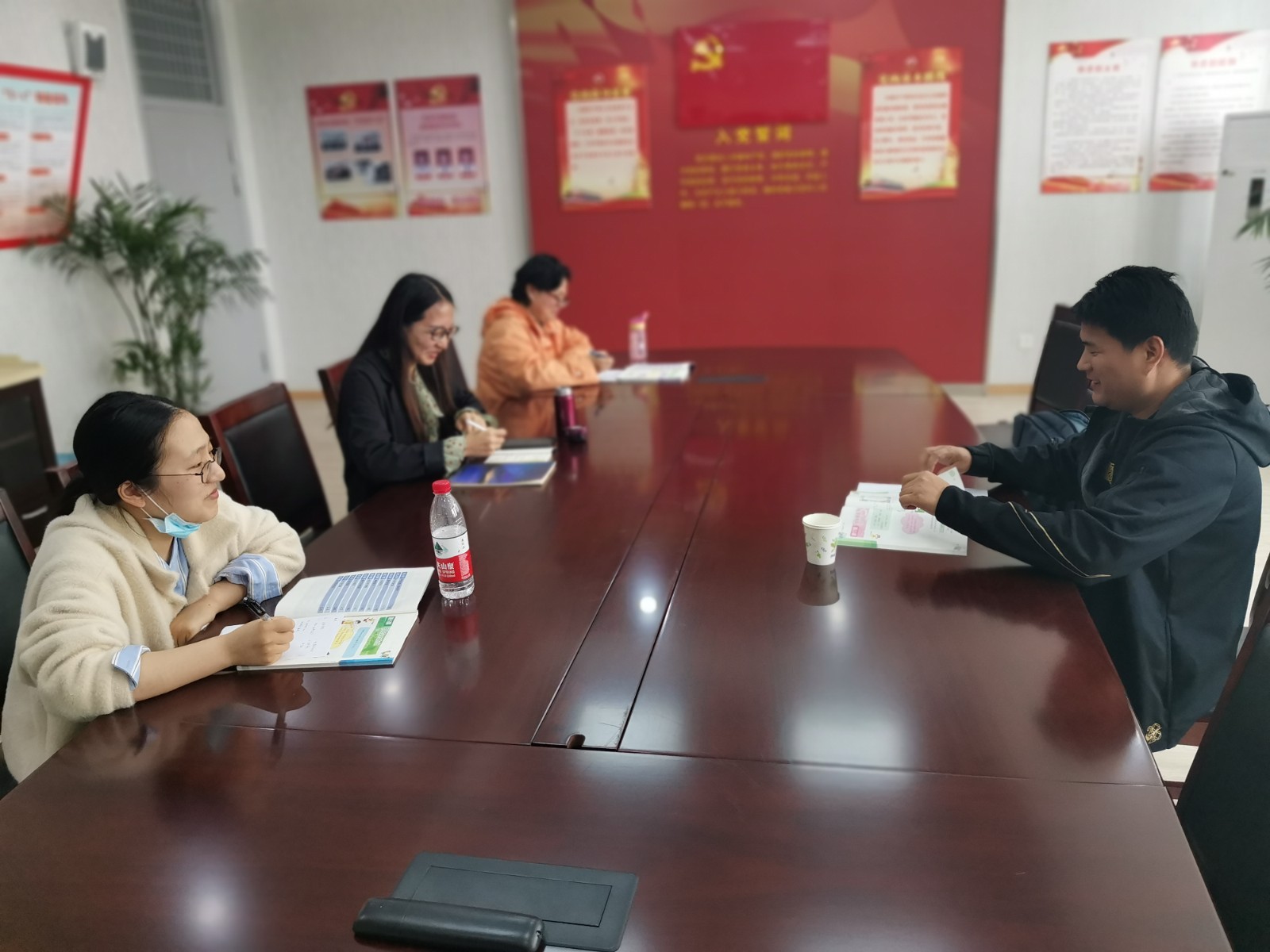 精准施策抓教学，群策群力提质量--龙潭中心小学信息教研组第二次活动报道
