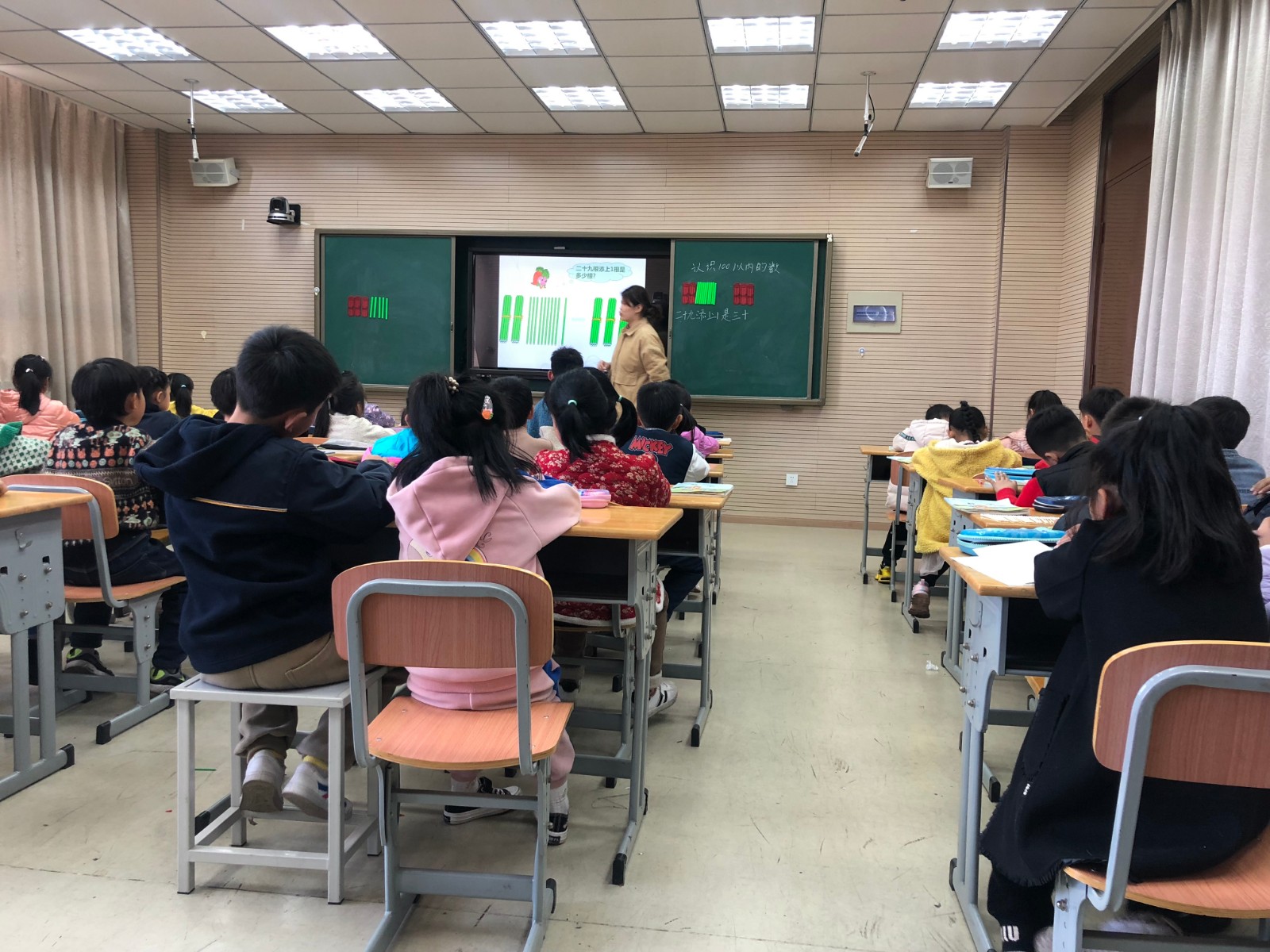 【灵美龙小】​精心设计课时作业，提高课堂教学效率