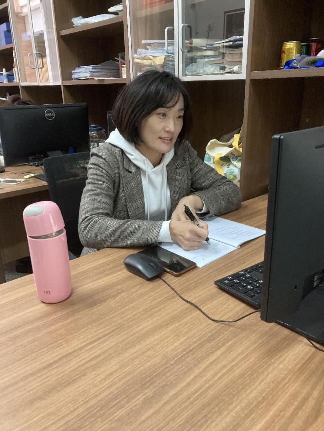 【江畔先锋】龙潭中心小学江畔人家校区侯三妹老师工作事迹