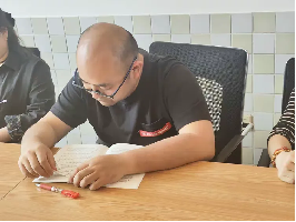 【江畔先锋】学条例 明底线 强自觉—龙潭中心小学江畔人家分校党支部主题党日活动_html_m65d2313a.png