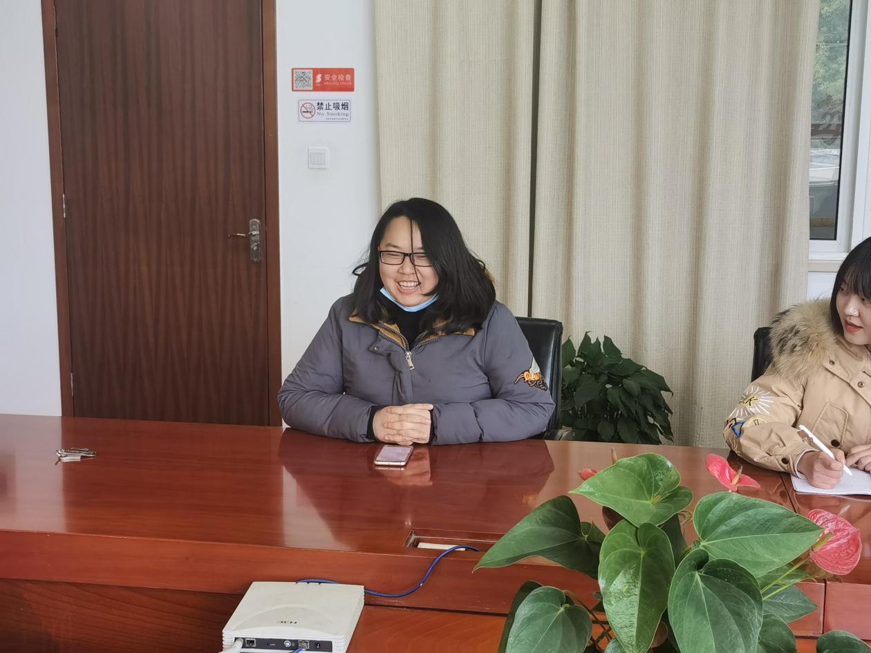 【灵美龙小江畔·英语教研】巧设主线，高效复习