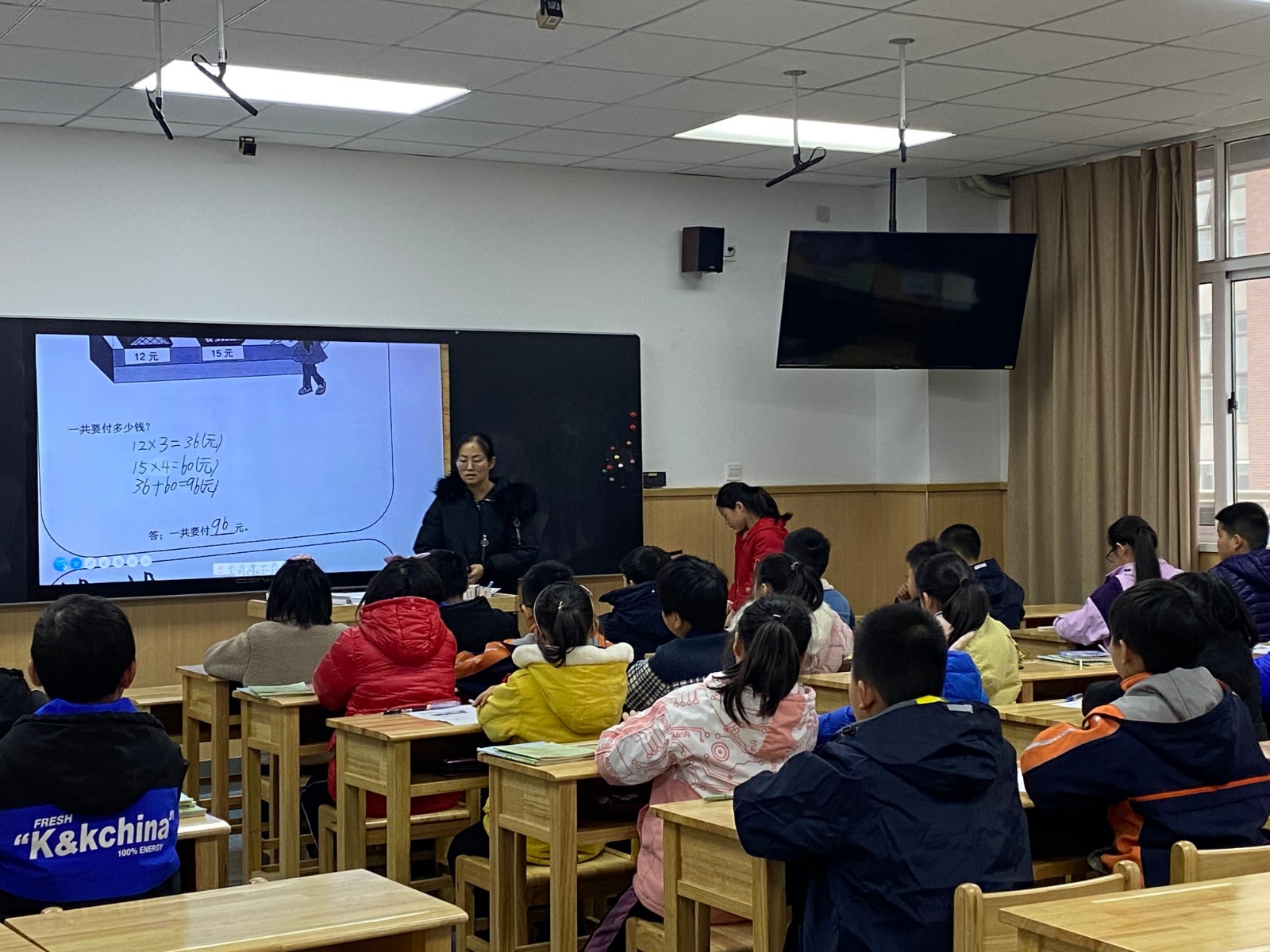 【灵美龙小】龙潭中心小学龙岸校区数学组十一月份校内教研