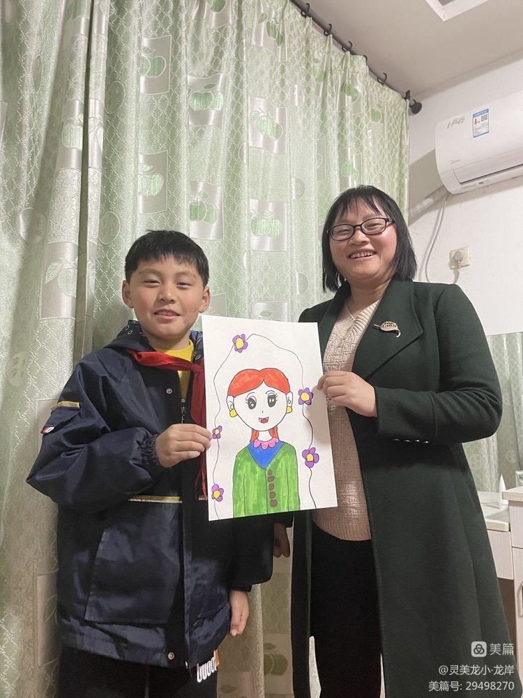 【灵美龙小·龙岸】最真的爱送给最美的您——龙潭中心小学龙岸花园校区开展三八妇女节感恩系列活动
