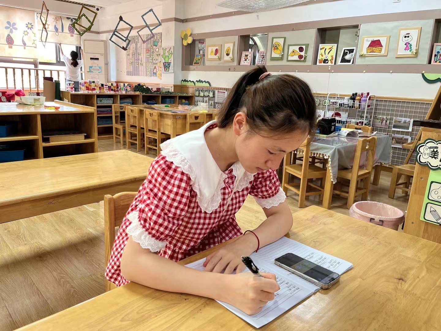 【枫香栖幼】互学互鉴 共同成长  ——栖幼五福园研训活动之“论文学习培训”