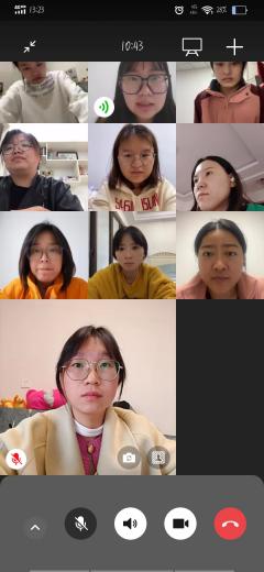 221026云端互研互进，共话居家指导——栖霞幼儿园翡翠天域园大班组课程审议活动_html_2f8aac00.jpg