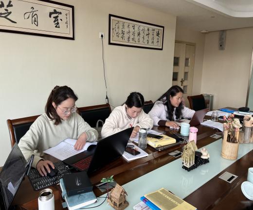 220304专家指导促提升  交流学习共成长——栖霞幼儿园《江苏省优质幼儿园评估对标对点评价专家操作导引》研讨活动_html_7578a762.jpg