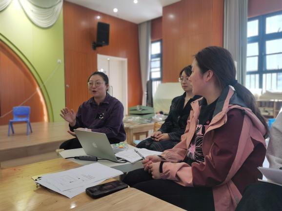 250326聚焦多彩教学现场  同绘幼儿发展新篇——栖霞幼儿园翡翠天悦园融合教育教研活动（一）_html_m55634a3.jpg