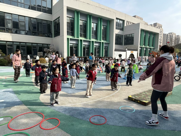 250228活力早操  快乐成长—栖霞幼儿园石埠湾园早操评比_html_m535f84bc.png