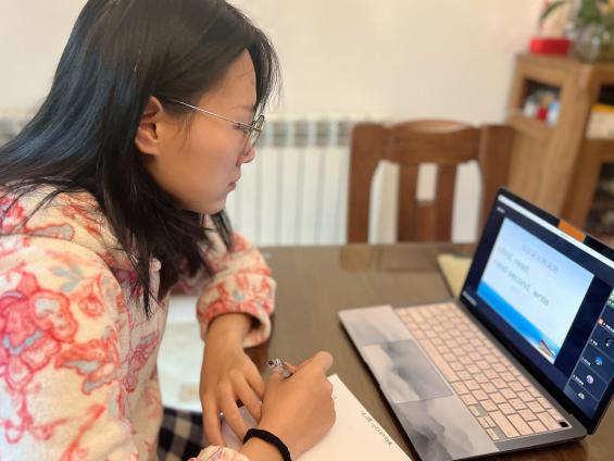 221204专家引领解疑惑 论文指导促成长——中小学论文选题与写作指导_html_4469de3d.jpg